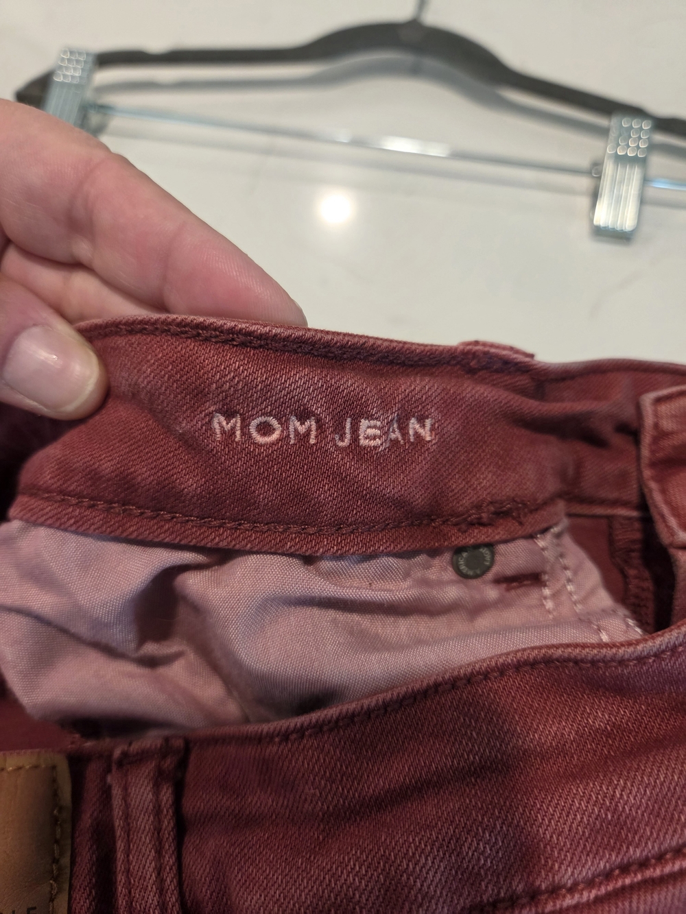 American Eagle Mom Jeans Women's Size 12 High Rise Straight Cranberry Denim - Picture 6 of 6